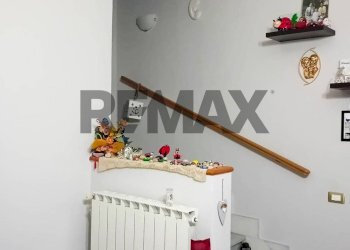 Scale - Casa indipendente Via aria di caruso
 
6, Apollosa - foto 7
