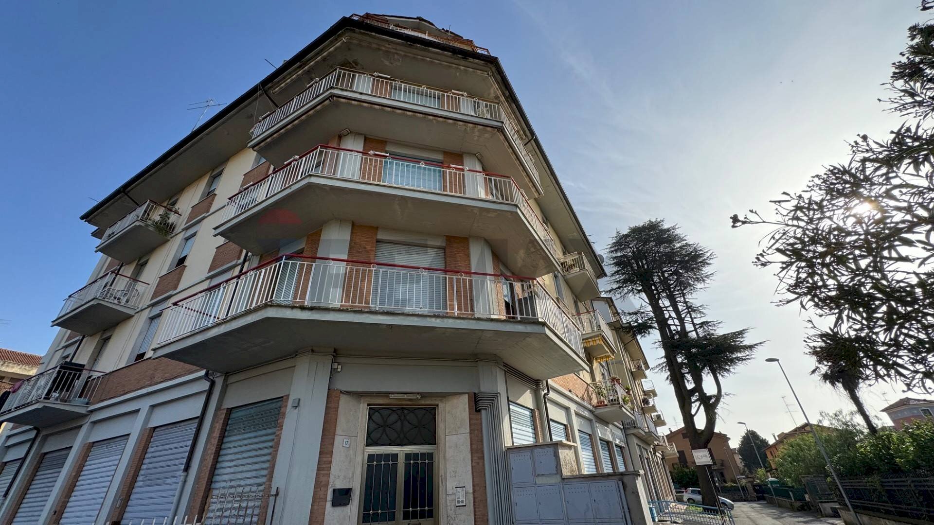 Edificio all\'aperto - Three-room apartment Via Santa Lucia
17, Cave - photo 3