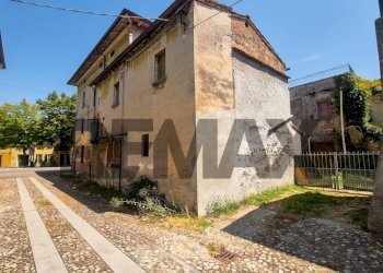Casa all\'aperto - Casa semi indipendente Piazza Cervi
 
10-11, Gattatico - foto 5