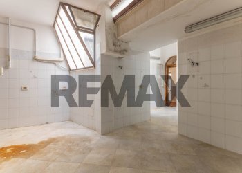 Bagno - Hotel Via Balenzano
8/12/14/16, Alberobello - foto 12
