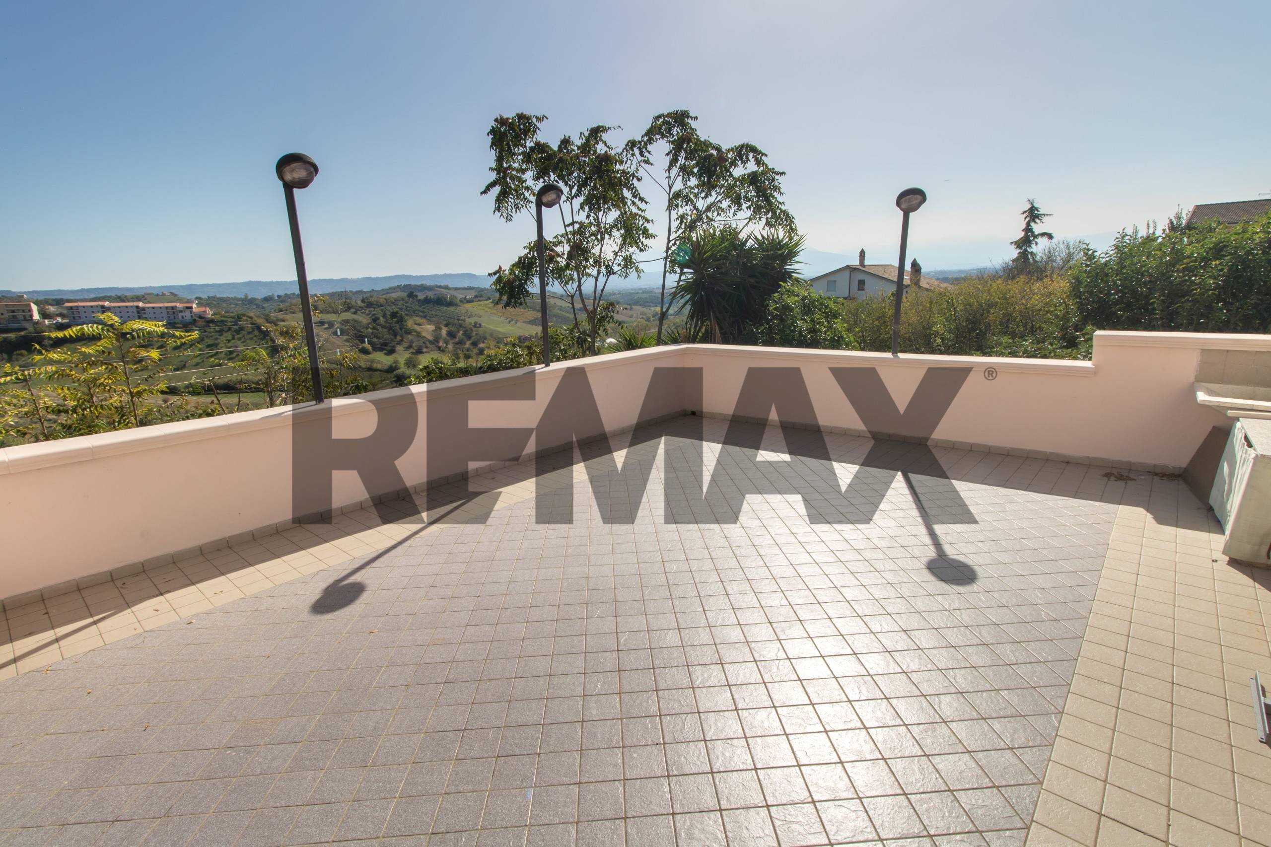 Terrazza - Casa semi indipendente via ripoli
 
11, Spoltore - foto 3