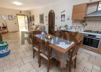 Cucina - Casa semi indipendente via ripoli
 
11, Spoltore - foto 4