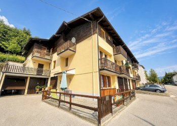 Foto 1 - Casa semi indipendente Viale Dei Finanzieri
 
43, Tonezza del Cimone - foto 1