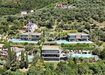 Foto 1 - Villa Via Panoramica, Gardone Riviera - photo 1