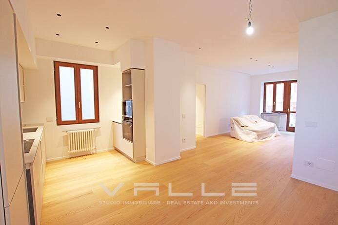 Soggiorno - Three-room apartment via locatelli, Bergamo - photo 1