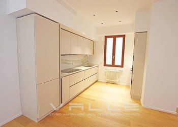 Cucina - Three-room apartment via locatelli, Bergamo - photo 2