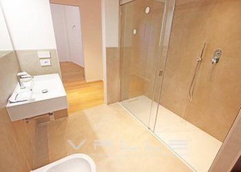 Bagno - Three-room apartment via locatelli, Bergamo - photo 8