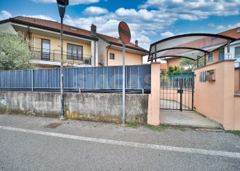 Foto 1 - Quadrilocale VIA DEI GELSI
 
7, Busnago - foto 1