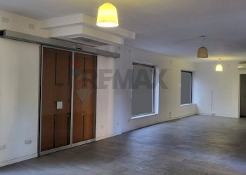 Terrazza - Office Via Contrada Grande, Casnate con Bernate - photo 6