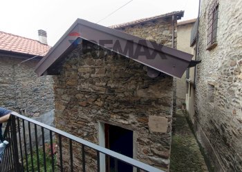 Casa all\'aperto - Casa indipendente località Treccione
 
snc, San Siro - foto 27