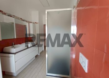 Bagno - Quadrilocale corso Giacomo Matteotti
 
33, Lecco - foto 16