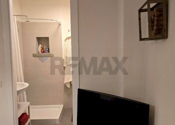 Hall / corridoio - Casa indipendente via Pinchetti
 
5, Dizzasco - foto 22