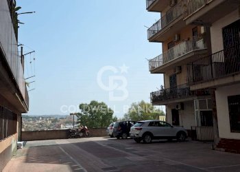 Foto 4 - Trilocale Via Antonio Locatelli
 
13, Catania - foto 4