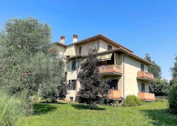 Casa all\'aperto - Attic L. Tolstoi
SNC, Brembate - photo 1