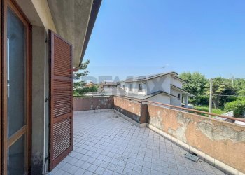 Terrazza - Attic L. Tolstoi
SNC, Brembate - photo 6