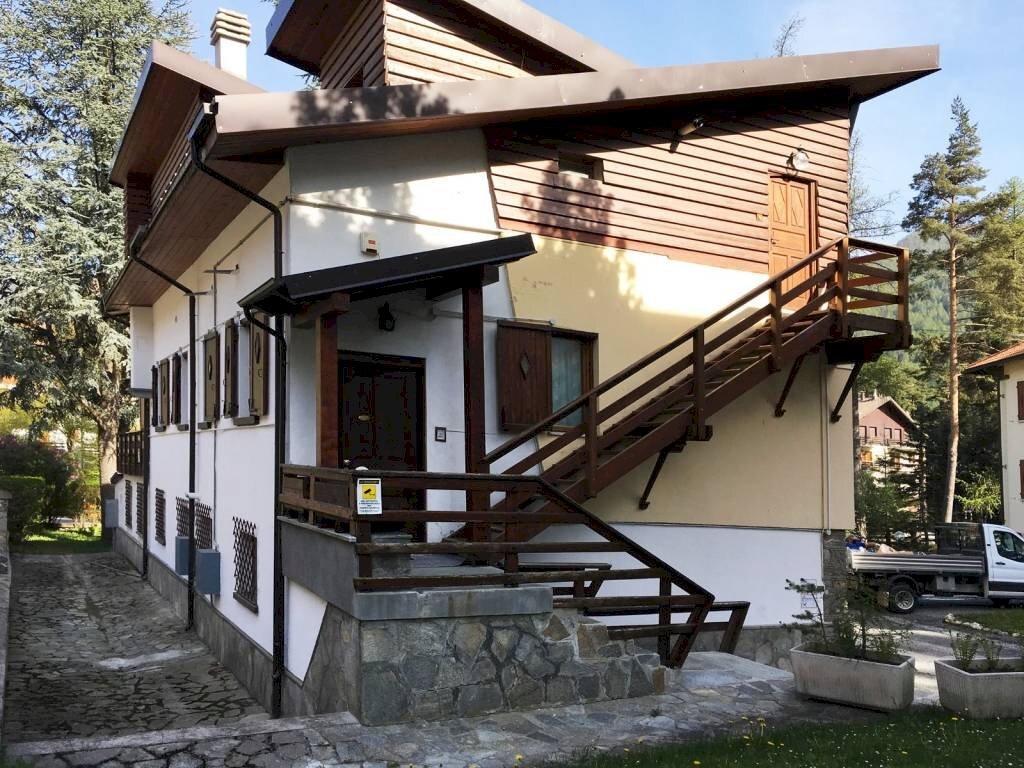 Facciata - Quadrilocale viale San Francesco, 12, Bardonecchia - foto 3