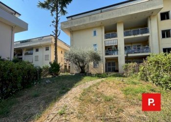 Foto 1 - Apartment Via Campania
 
1, Caserta - photo 1