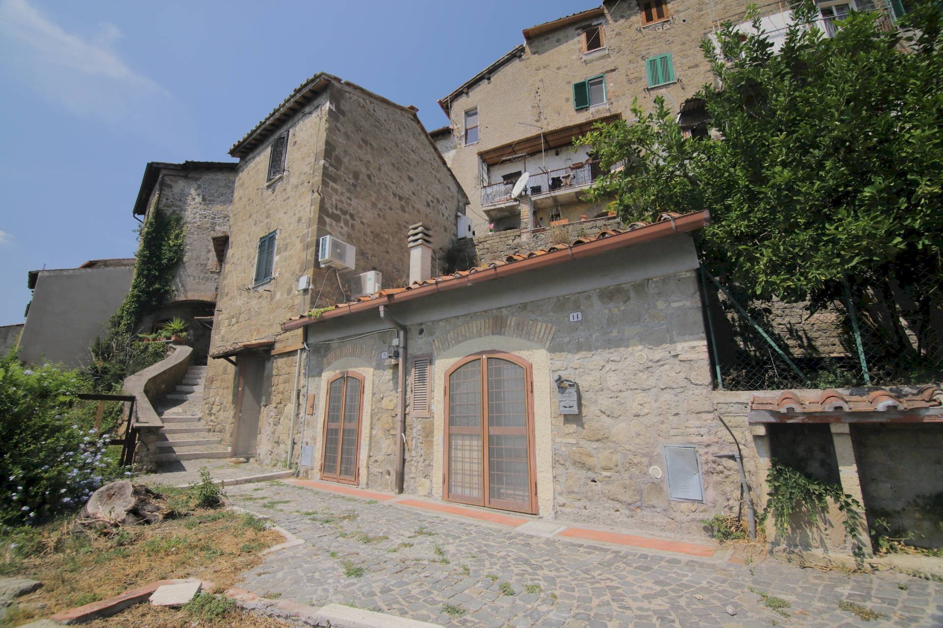 Foto 1 - Trilocale Via Della Porticella
 
14, Castelnuovo di Porto - foto 1