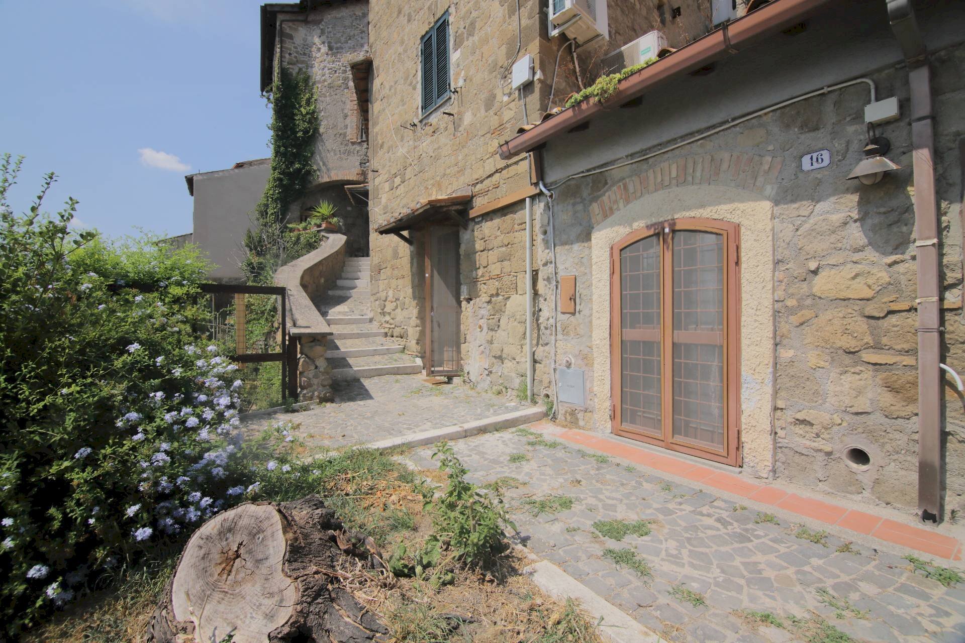 Foto 3 - Trilocale Via Della Porticella
14, Castelnuovo di Porto - foto 3