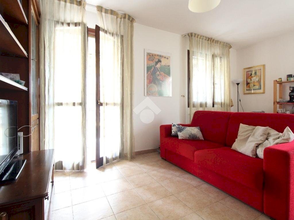 Three-room apartment Via Vittorio Veneto, Galliera - photo 1