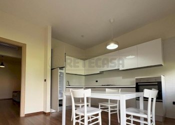 1.jpg - Two-room apartment Viale Carlo III, San Nicola la Strada - photo 1