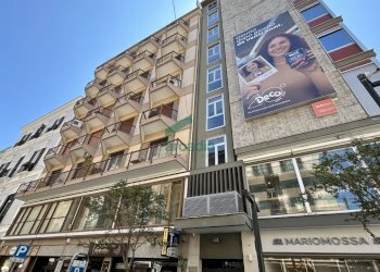 facciata - Trilocale Via Abate Giacinto Gimma 56/A, Bari (zona Murat) - foto 1