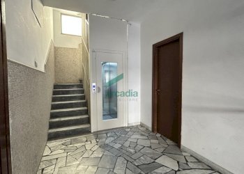 dettaglio - Trilocale Via Abate Giacinto Gimma 56/A, Bari (zona Murat) - foto 3