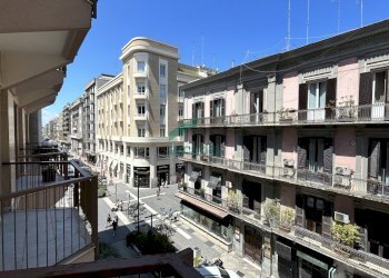 affaccio - Trilocale Via Abate Giacinto Gimma 56/A, Bari (zona Murat) - foto 9