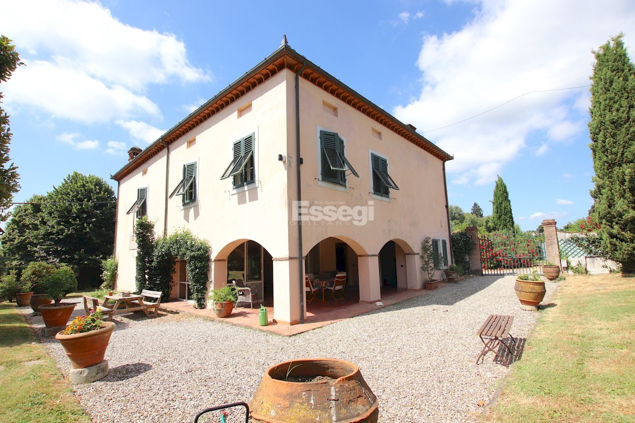 Prospetto villa retro - Villa Via di segromigno, Capannori - foto 1