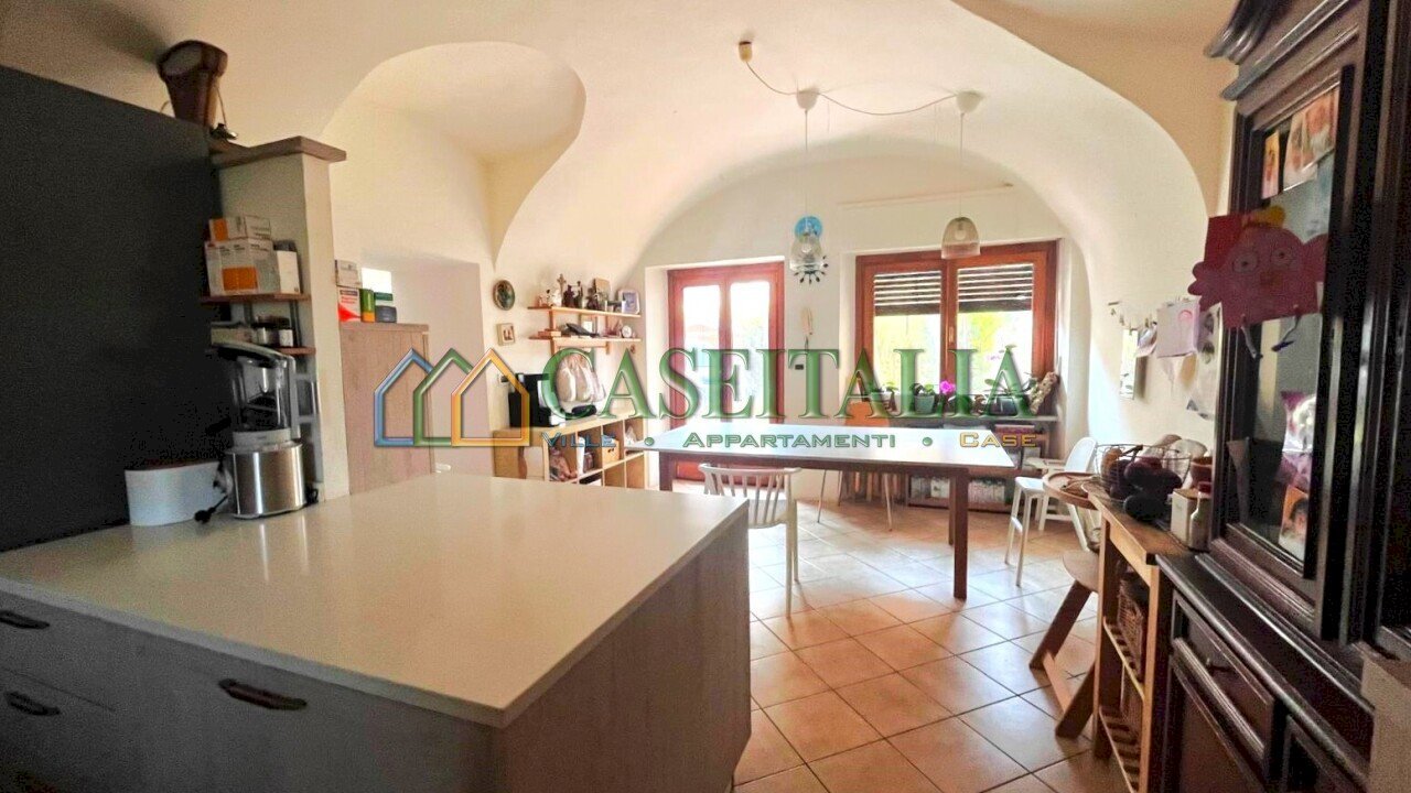 1 - Semi-detached house Ivrea - photo 2