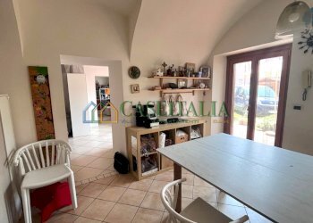 3 - Semi-detached house Ivrea - photo 5