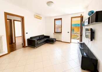 8 - Three-room apartment Via Gardesana 49, Rezzato - photo 4