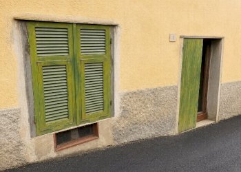 2 - Warehouse at auction Via Castelluccio 27R, Genova (neighborhood Rivarolo) - photo 1