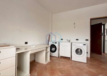 lavanderia/camera - Independent house Frazione San Giovanni Località Rocca 4, Stella - photo 11