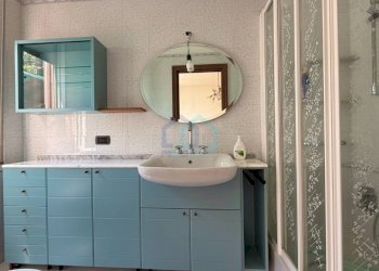 bagno privato - Independent house Frazione San Giovanni Località Rocca 4, Stella - photo 13