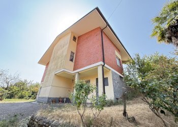 IMG_7912 - Villa Via Giuseppe Garibaldi 5, Orio Canavese - foto 3
