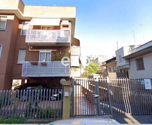 Two-room apartment Roma (neighborhood San Basilio) - photo 2