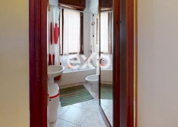 Two-room apartment Roma (neighborhood San Basilio) - photo 12