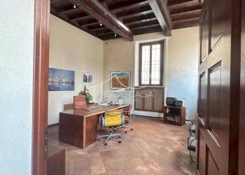 Four-room apartment Mantova - photo 17