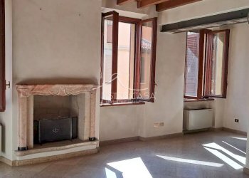 Independent house via Vittorino Da Feltre, Mantova - photo 2