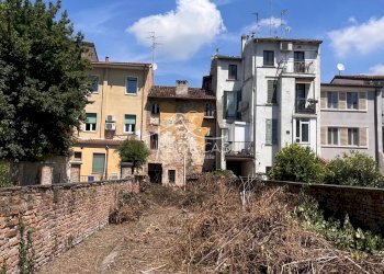Independent house Via Grioli, Mantova - photo 2