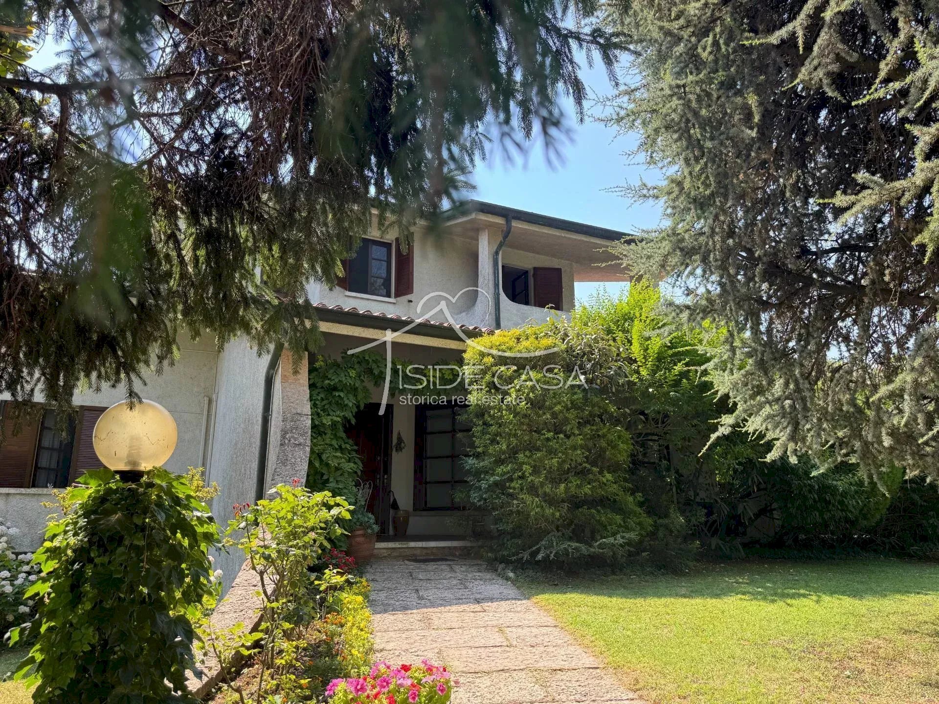 Villa Curtatone - photo 1