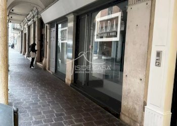 Negozio Mantova - foto 11