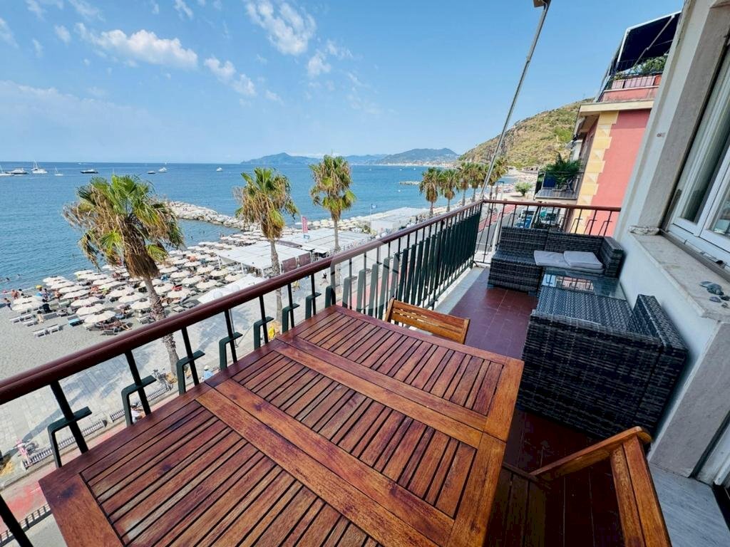Quadrilocale Lungomare Descalzo, Sestri Levante - foto 1