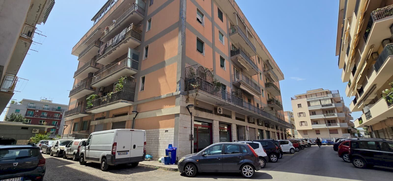 Three-room apartment Via Sant’Eufemia a Maiella, 41, Pescara - photo 1