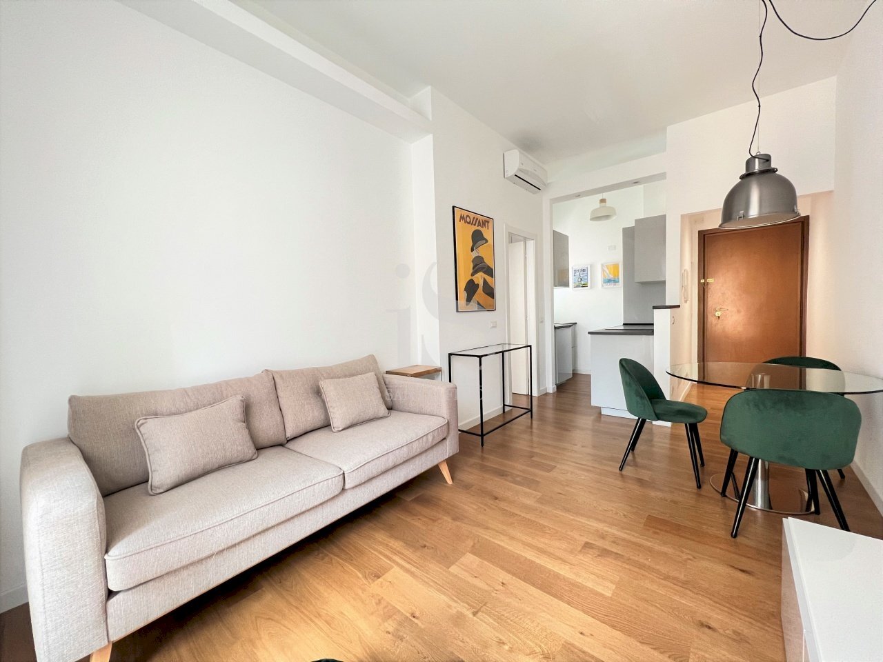 Soggiorno - One-room apartment VIA VARESE, 4, Milano - photo 2