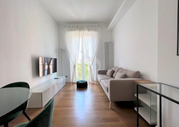 Soggiorno - One-room apartment VIA VARESE, 4, Milano - photo 4