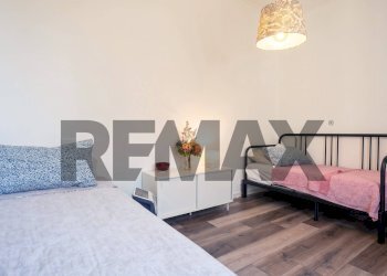 Two-room apartment Sestri Ponente, Genova, Genova (neighborhood Sestri Ponente) - photo 27