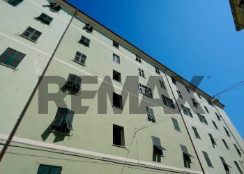 Two-room apartment Sestri Ponente, Genova, Genova (neighborhood Sestri Ponente) - photo 35