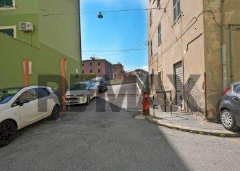 Two-room apartment Sestri Ponente, Genova, Genova (neighborhood Sestri Ponente) - photo 36